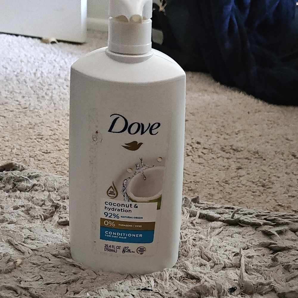 Coconut & Hydration Conditioner - White